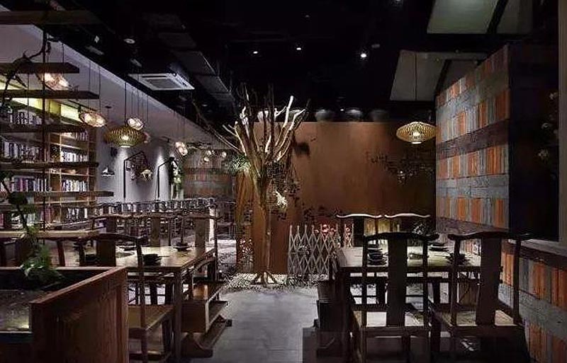 黑馬火鍋店裝修復古設(shè)計